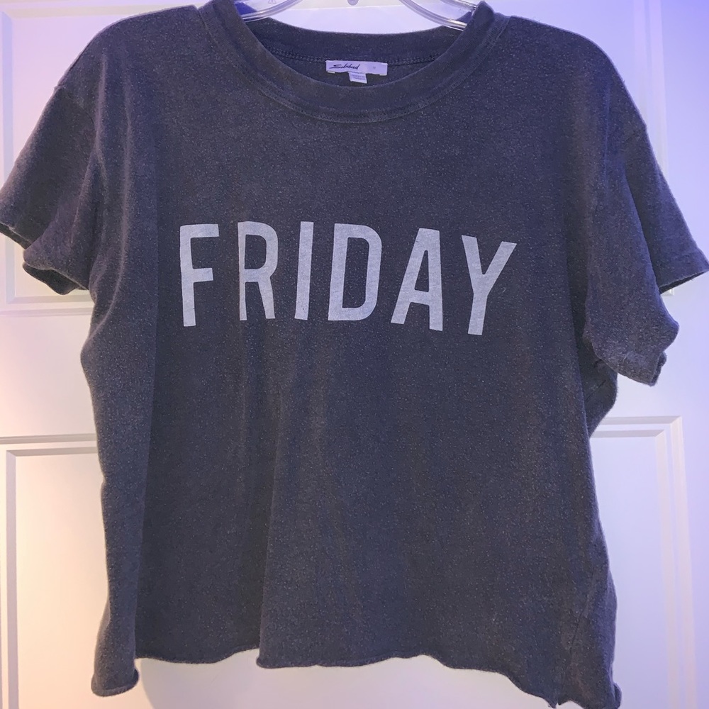 FRIDAY slightly cropped gray tee